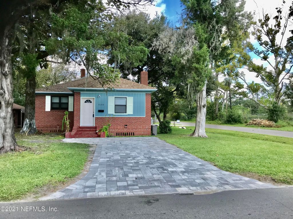 5105 Hollycrest Dr, Jacksonville, FL 32205