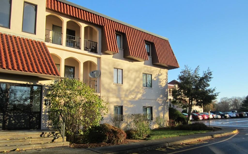 6 Madrid Sq 7, Brockton, MA 2 Bed, 2 Bath Condo 4 Photos Trulia