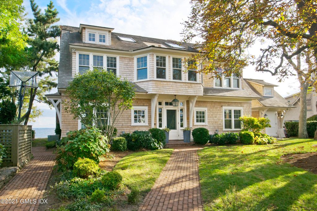 46 Compo Mill Cv, Westport, CT 06880