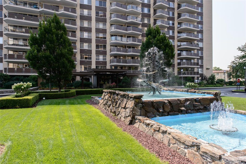 18-05 215th Street #8K, Flushing, NY 11360 MLS# 930116 Trulia