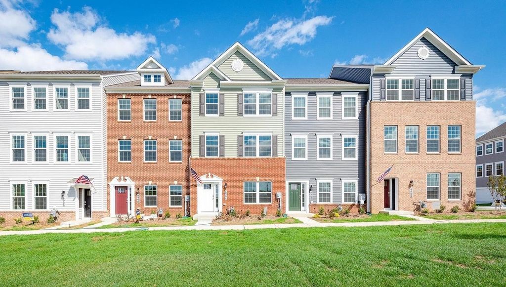 COLUMBUS Plan in Westview South Townhomes, Frederick, MD 21704