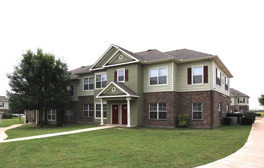 19600 Heatherwilde Blvd, Pflugerville, TX 78660