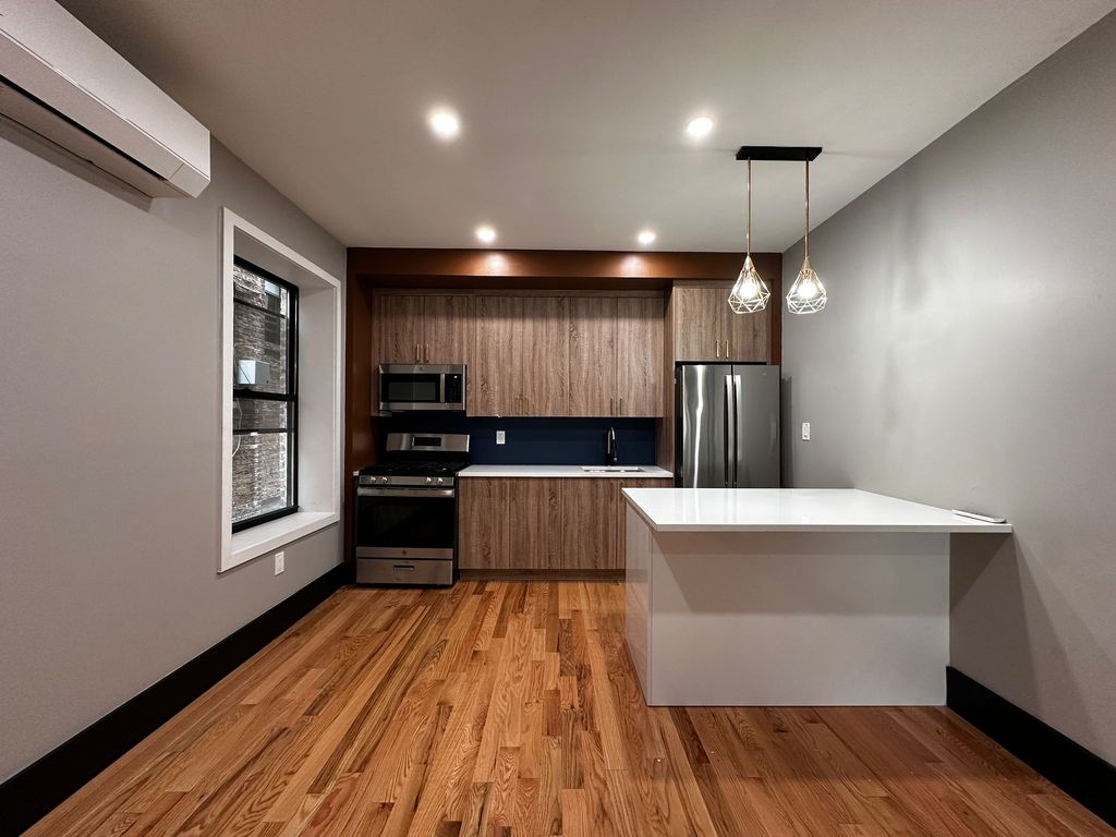 21 Reed St 1, Jersey City, NJ 07304 Apartment for Sale