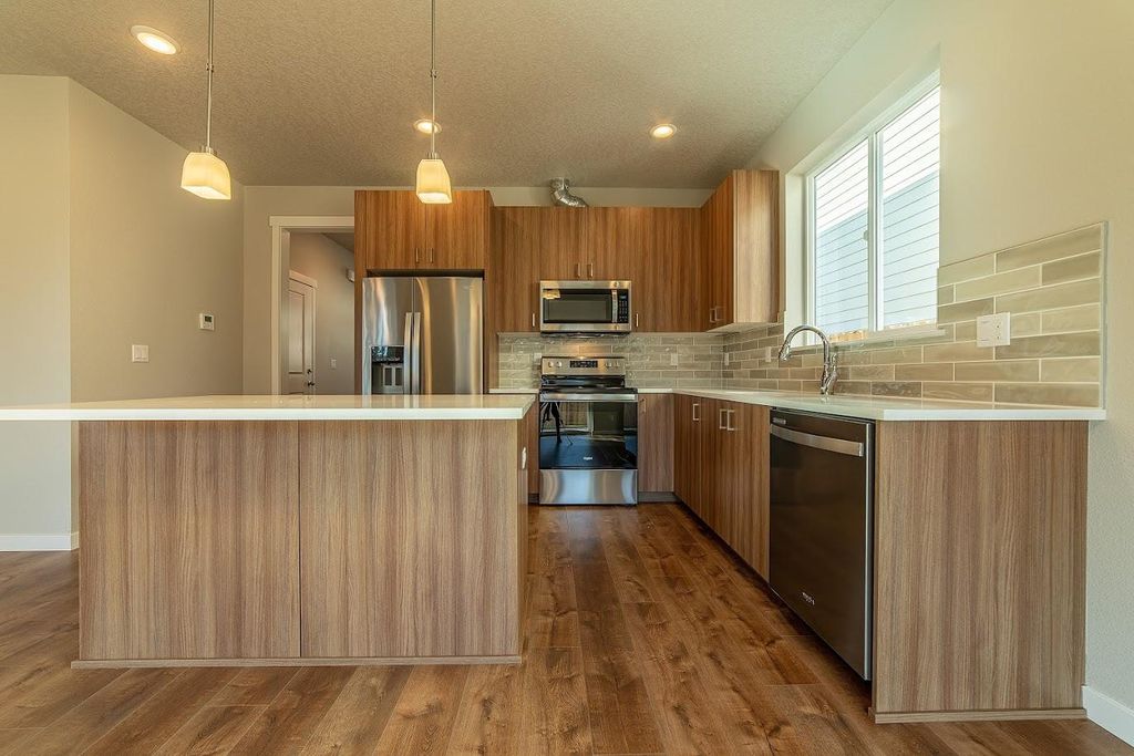 5786 SE 134th Pl, Portland, OR 97236