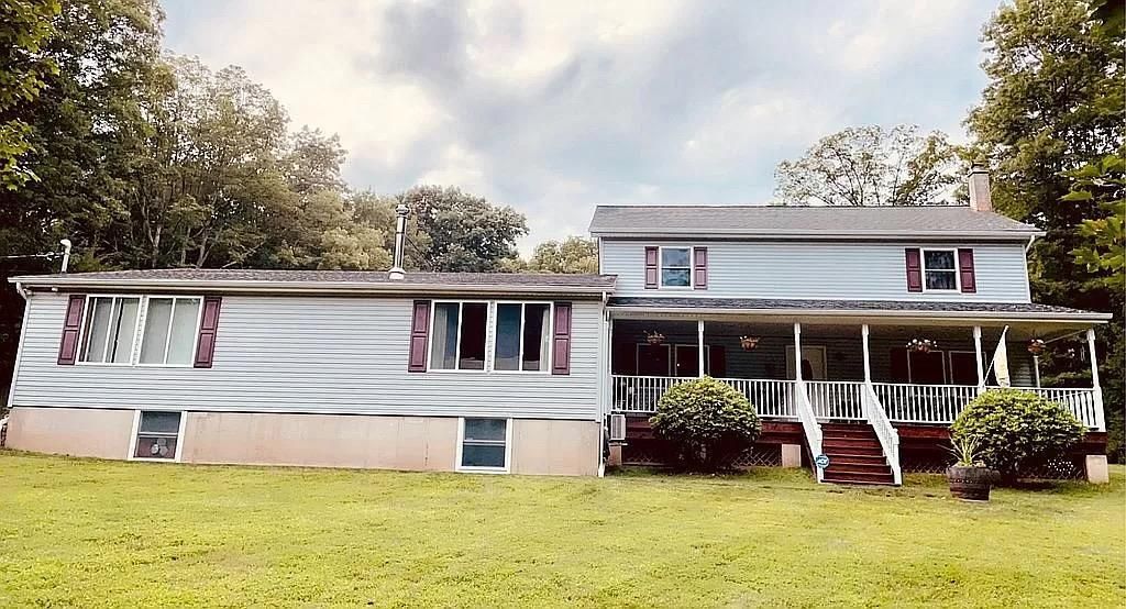 4425 Forest St, Lehighton, PA 18235