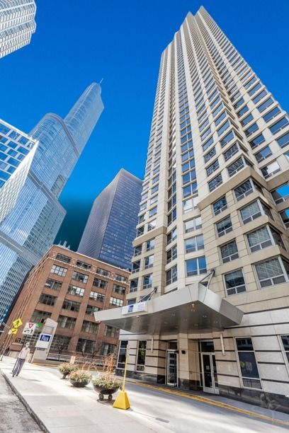 440 N  Wabash Ave #1909, Chicago, IL 60611
