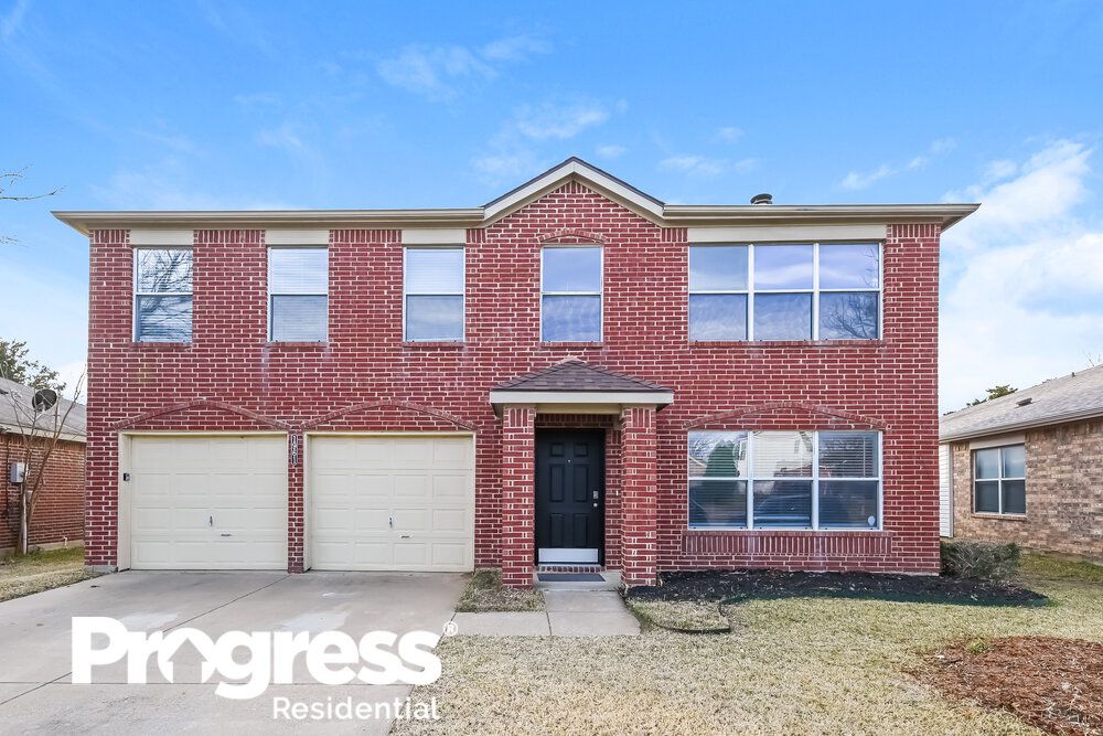 1961 Earnhardt Way, Dallas, TX 75217