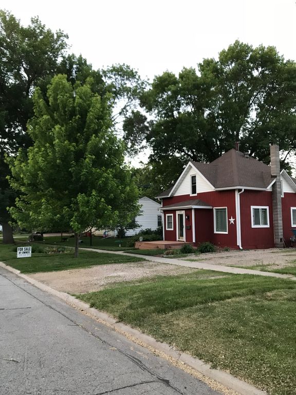 1705 11th St, Eldora, IA 50627 Trulia