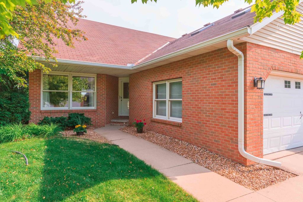 1504 Ironwood Cc Dr A, Normal, IL 61761 Trulia