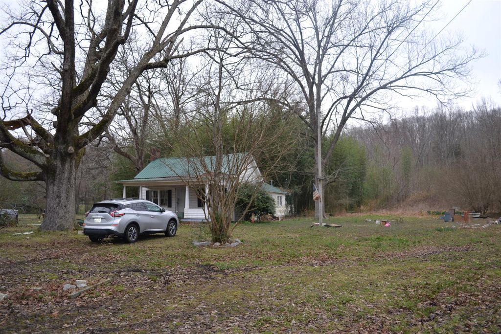 4450 Old State Route 1, New Johnsonville, TN 2 Bed SingleFamily Home