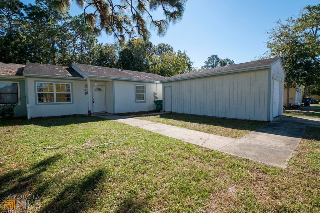 530 Chateau Cir, Saint Marys, GA 31558