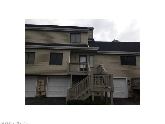 32 Cannon Ridge Dr, Watertown, CT 06795