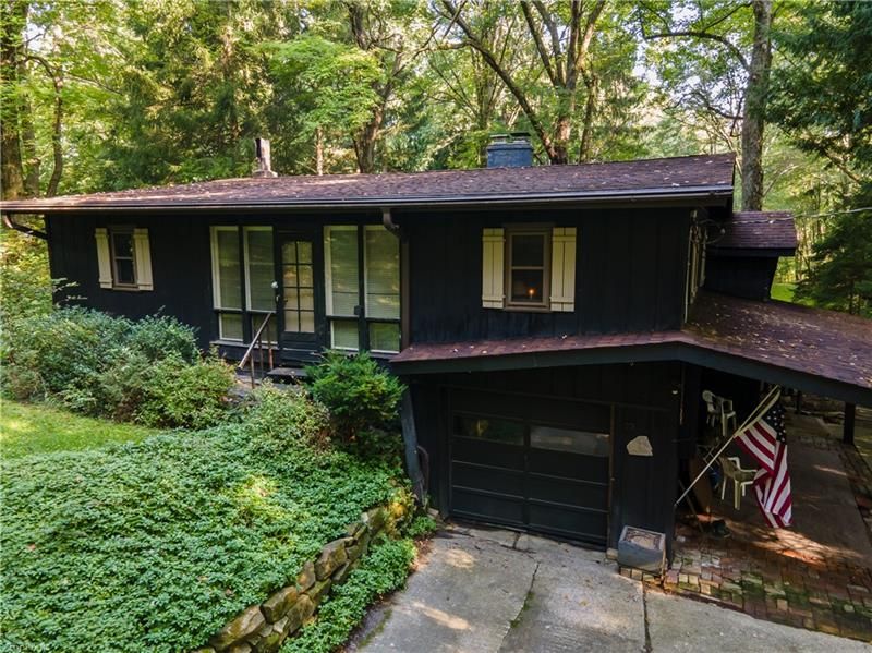 2589 Beechwood Rd, New Wilmington, PA 16142