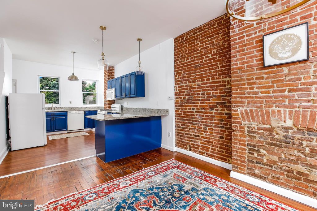 1422 W Lombard St, Baltimore, MD 21223