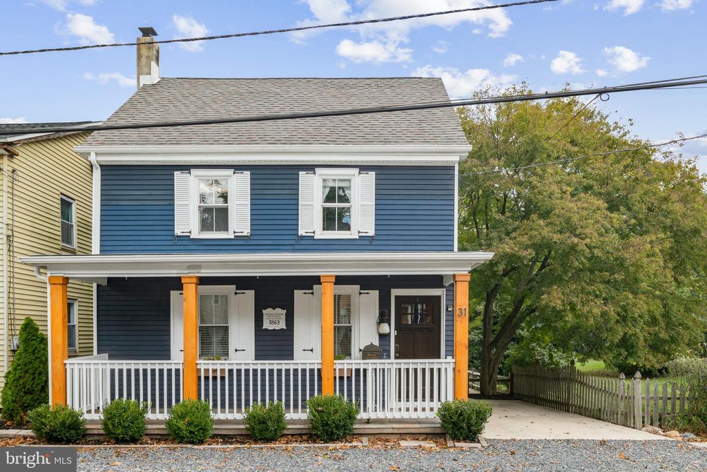 31 E 3rd St, Moorestown, NJ 08057