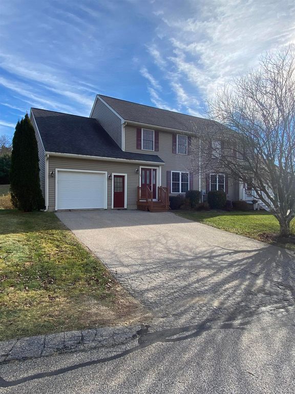 24 Morrison Ln, Dover, NH 03820