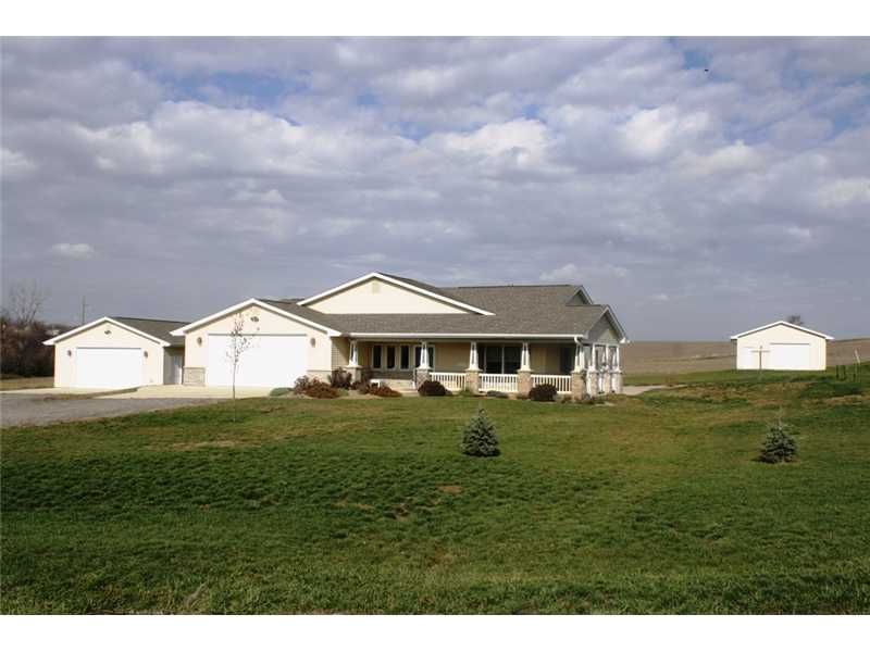 2490 140th St NW, Swisher, IA 52338 Trulia