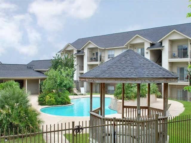 6000 Randolph Blvd, San Antonio, TX 78233