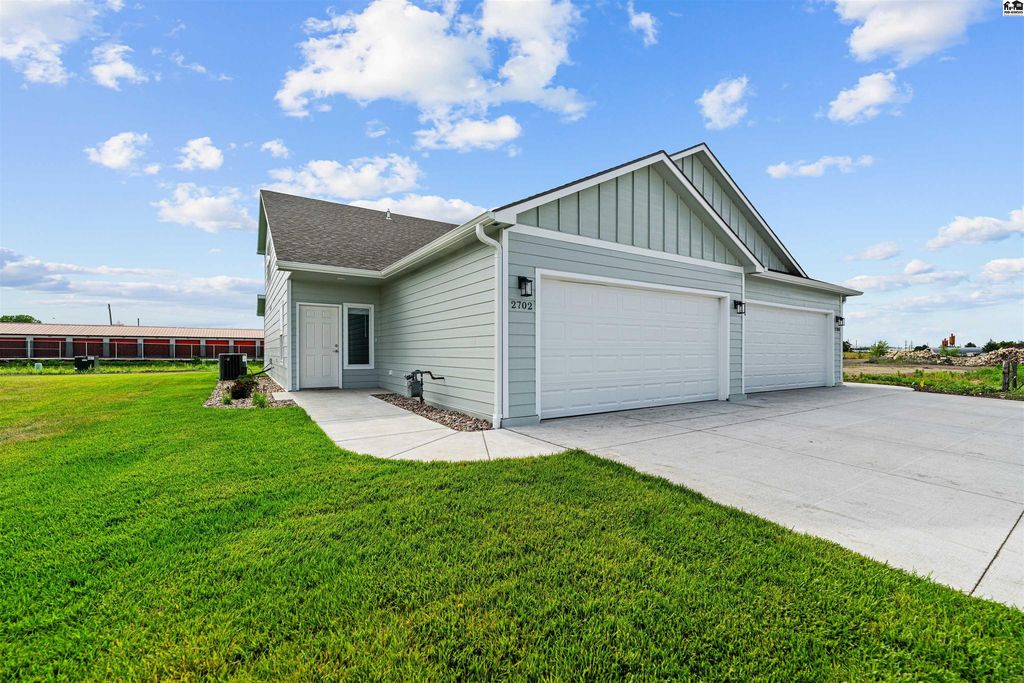 2702 Tim Rogers Ln, Salina, KS 67401 | MLS# 52835 | Trulia
