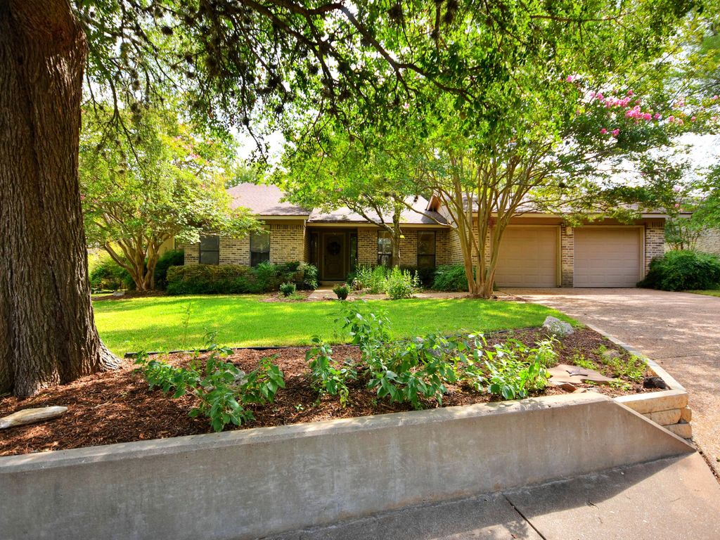 1307 Creekview Dr, Round Rock, TX 78681 | Trulia