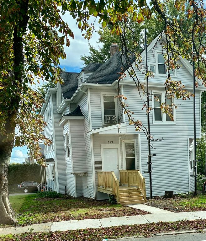 519 East St #1, New Britain, CT 06051