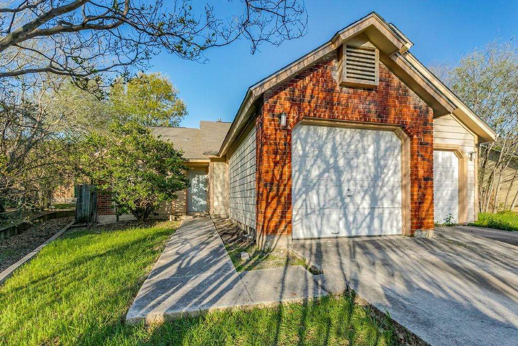 Townhomes For Rent in Converse TX 4 Townhouses Trulia