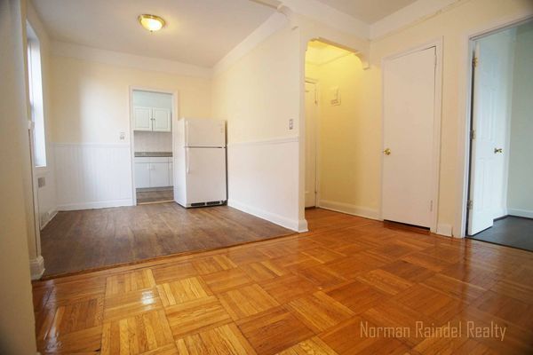 91-48 88th Rd #5J, Woodhaven, NY 11421