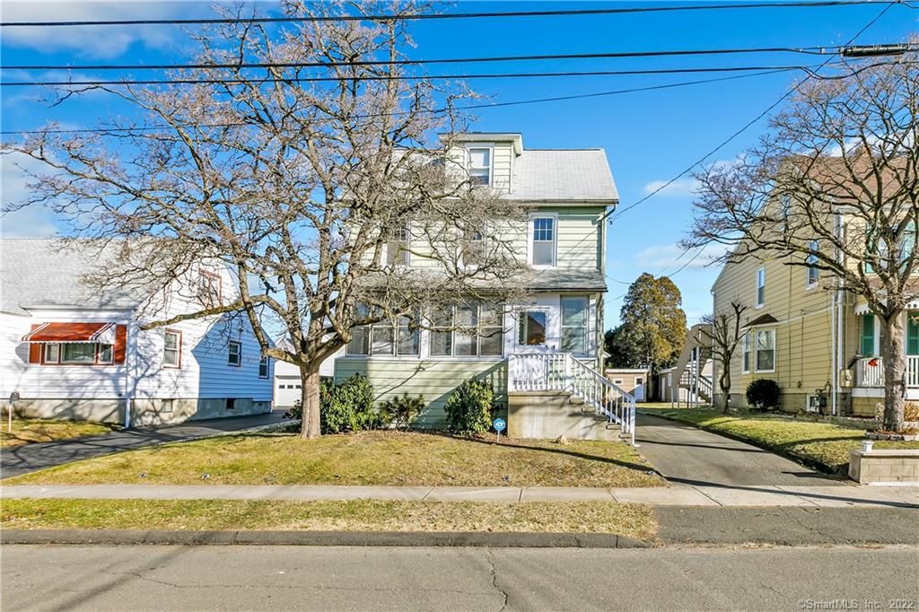 144 Barnum Ter, Stratford, CT 06614