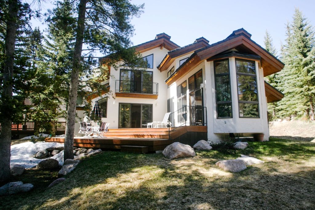 4266 Columbine Dr #A, Vail, CO 81657