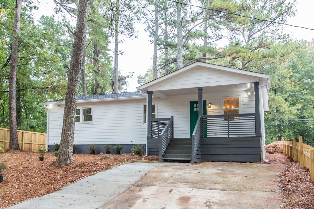 545 Glendale Rd, Scottdale, GA 3 Bed, 2 Bath SingleFamily Home 26