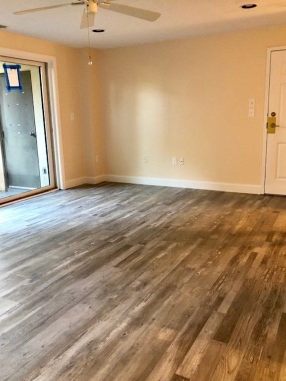 12 Bourbon St #14, Peabody, MA 01960