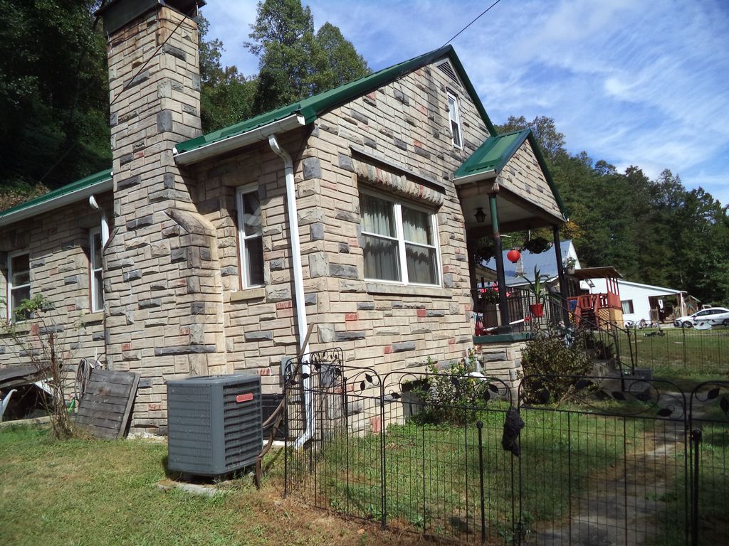 3823 Stewart St, Welch, WV 24801 Trulia