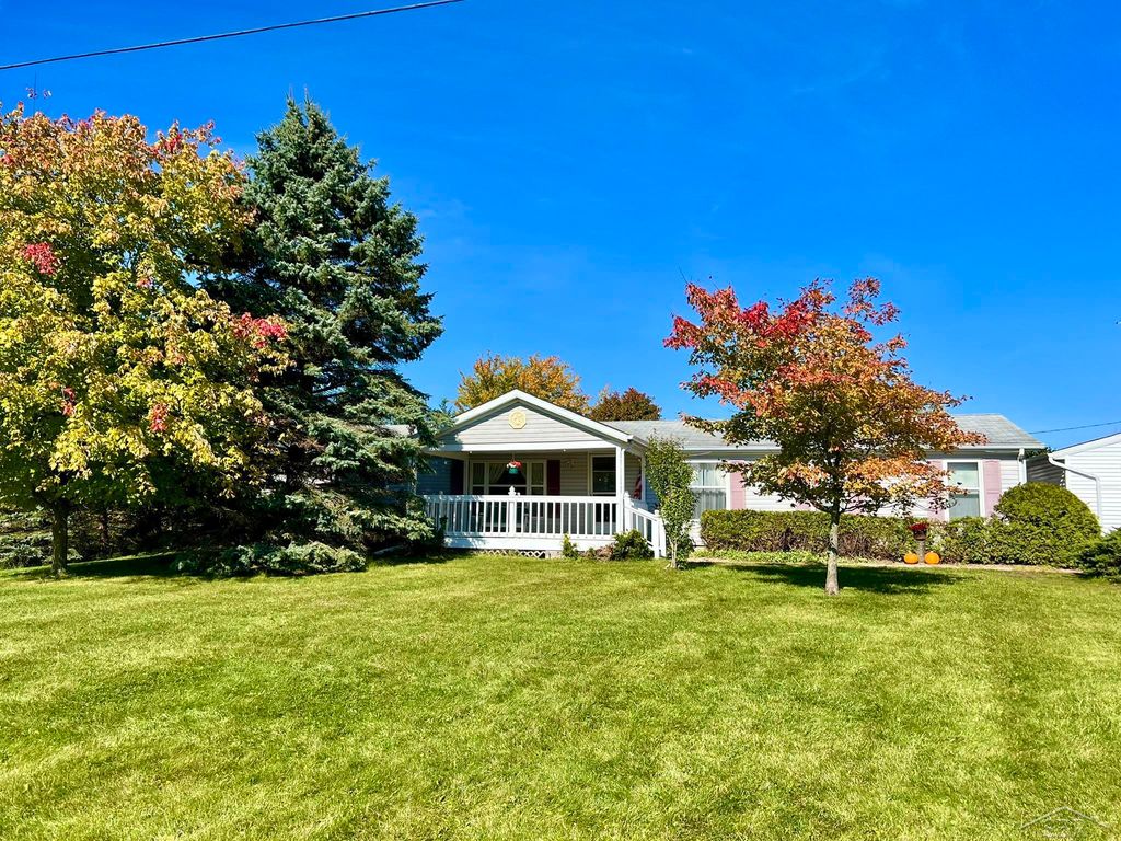 12942 Roosevelt Rd, Saginaw, MI 48609 Trulia