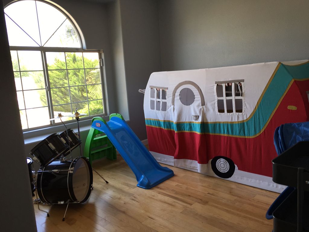 1437 W Maria Ln, Tempe, AZ 85284