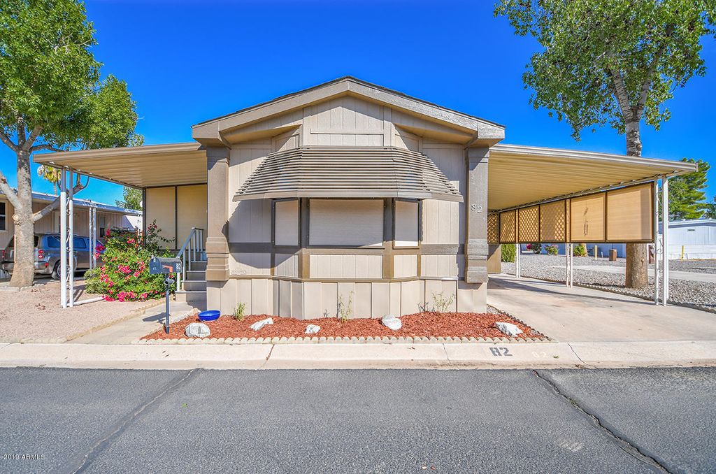 426 W Cottonwood Ln 82, Casa Grande, AZ 2 Bed, 2 Bath Mobile