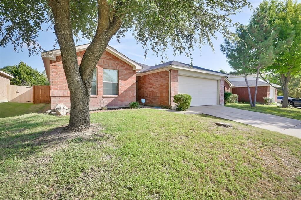 1707 Duet Dr, Dallas, TX 75241