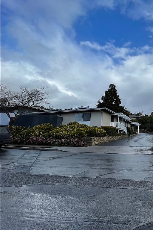 806 N Voluntario St, Santa Barbara, CA 93103