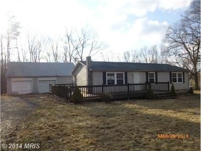 2846 Mauzy Rd, Berkeley Springs, WV 25411