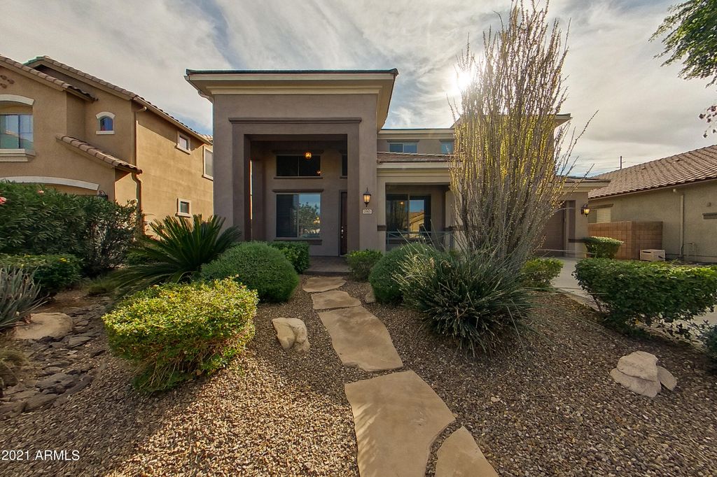 2665 E Blue Spruce Ln, Gilbert, AZ 85298