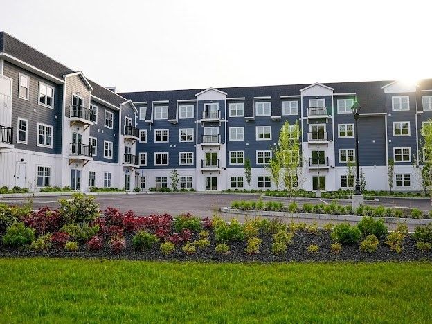 485 Blue Hills Pkwy #30, Milton, MA 02186
