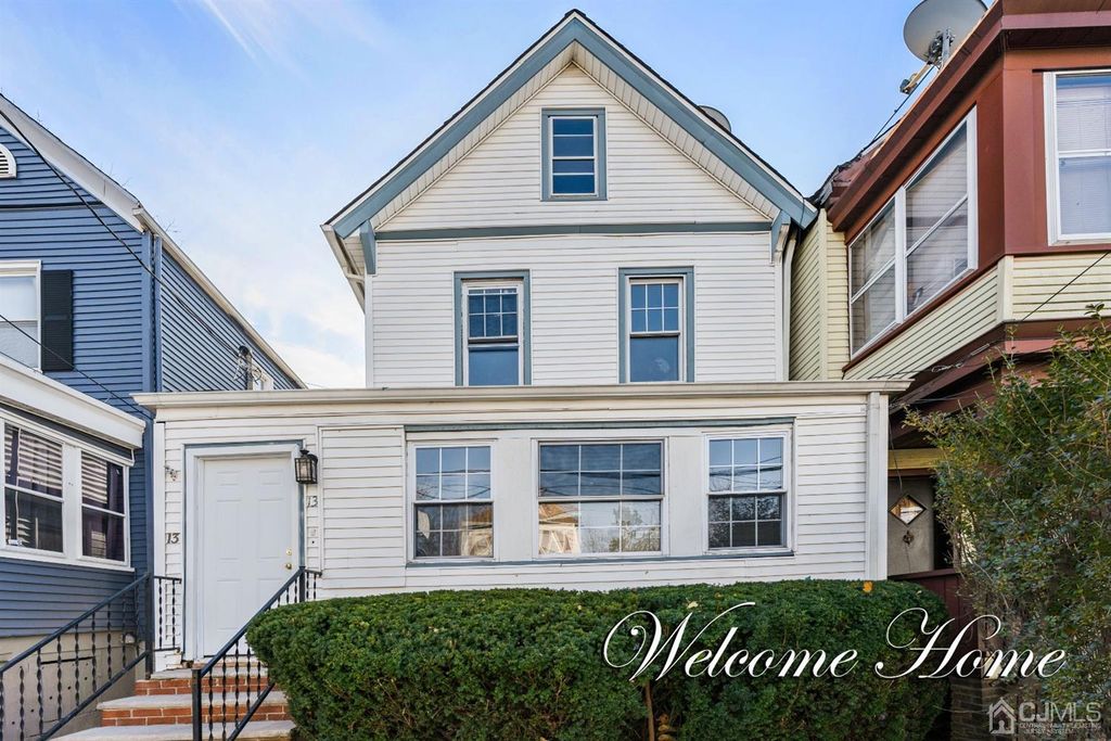 13 Orange Pl, Irvington, NJ 07111