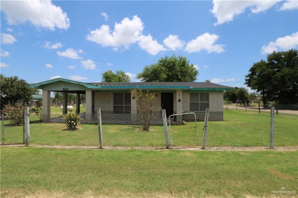 598 Jose Garcia St, Los Ebanos, TX 78595