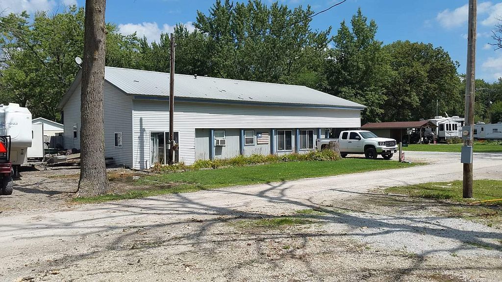 103 Black Oak Ln, Crescent City, IL 60928 Trulia