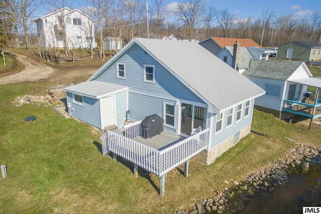 8661 Narrow Lake Rd, Springport, MI 49284 Trulia