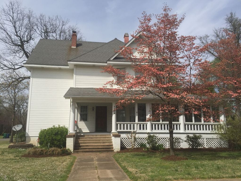 1102 E Commercial St, Charleston, MO 63834 Trulia