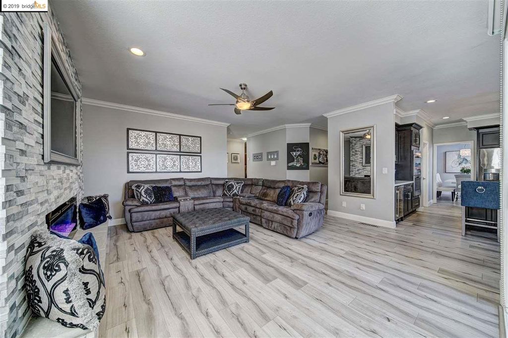 2127 Prestwick Dr, Discovery Bay, CA 4 Bed, 3 Bath SingleFamily Home