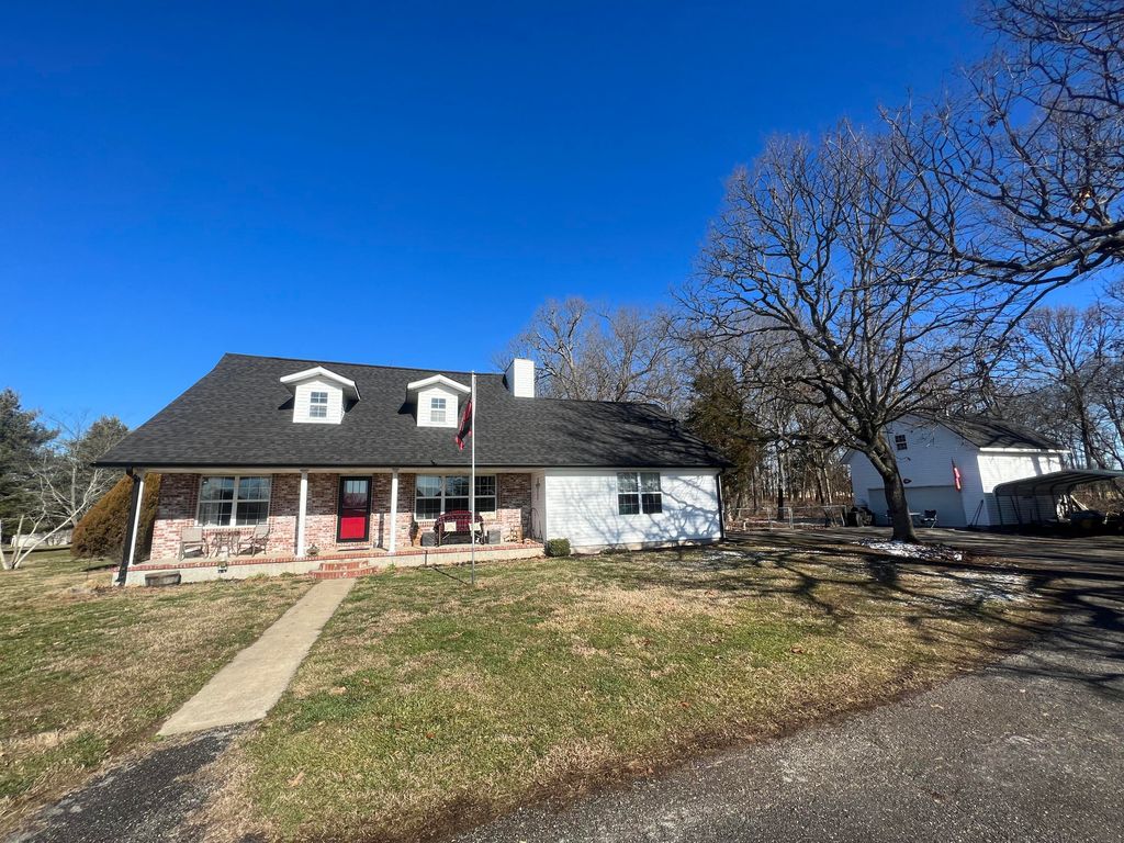 736 Glade Road, Rogersville, MO 65742