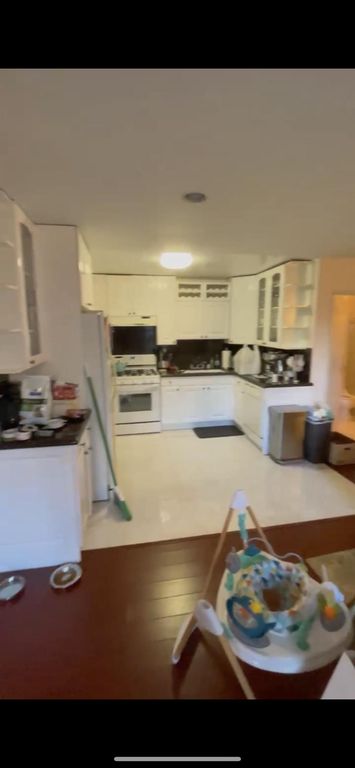924 9th St #1, Santa Monica, CA 90403
