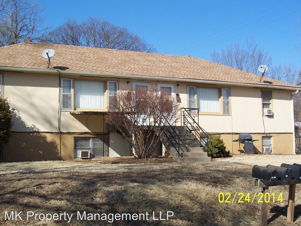 2110 Elm Manhattan, KS Trulia