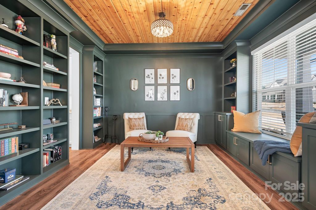 835 Yucatan Dr, Waxhaw, NC 28173